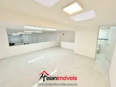 Galpão/Depósito/Armazém para alugar, 280m² no Indianópolis, São Paulo