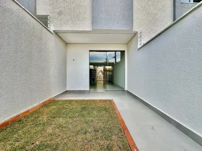 Casa com 2 Quartos à venda, 87m² no Planalto, Belo Horizonte
