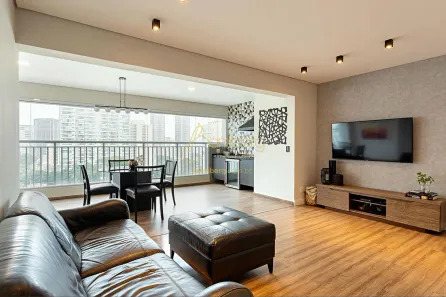 Apartamento com 3 Quartos para alugar, 106m² no Santo Amaro, São Paulo