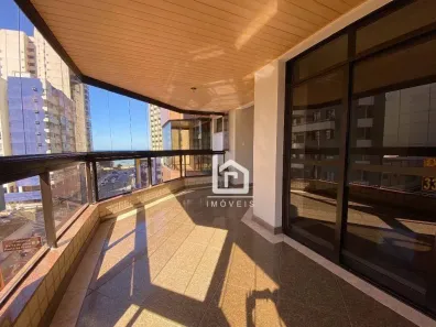 Apartamento com 4 Quartos à venda, 330m² no Praia do Suá, Vitória