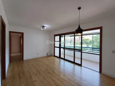 Apartamento com 3 Quartos para alugar, 99m² no Cristal, Porto Alegre