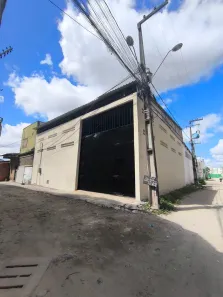 Galpão/Depósito/Armazém com 1 Quarto para alugar, 225m² no Barroso, Fortaleza