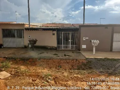 Casa com 2 Quartos à venda, 152m² no Parque Industrial Mingone, Luziânia