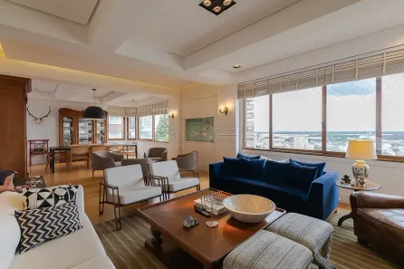 Apartamento com 3 Quartos à venda, 259m² no Moinhos de Vento, Porto Alegre