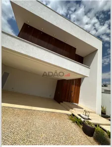 Casa de Condomínio com 4 Quartos à venda, 311m² no Setor Morada do Lago, Trindade