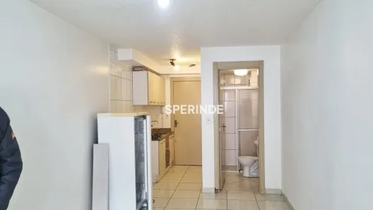 Kitnet com 1 Quarto para alugar, 30m² no Sagrada Família, Caxias do Sul