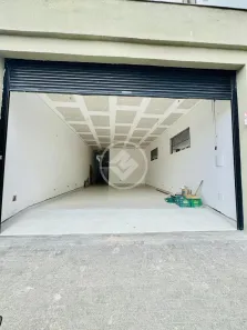 Sala Comercial para alugar, 220m² no Estufa I, Ubatuba