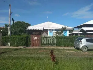 Casa de Condomínio com 2 Quartos à venda, 450m² no Jaconé (Ponta Negra), Maricá