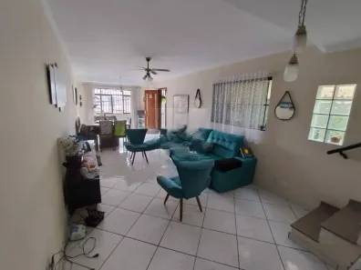 Sobrado com 3 Quartos à venda, 166m² no Jardim Monte Kemel, São Paulo