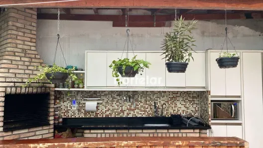 Sobrado com 5 Quartos à venda, 238m² no Moinho Velho, São Paulo
