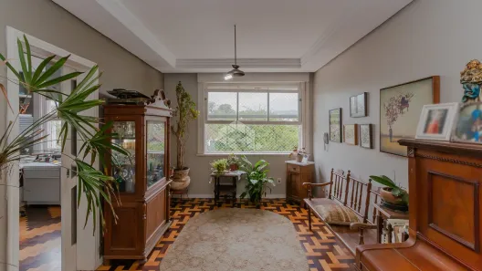 Casa com 6 Quartos à venda, 360m² no Petrópolis, Porto Alegre