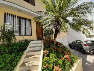 Sobrado com 4 Quartos à venda, 180m² no Rolinópolis, São Paulo
