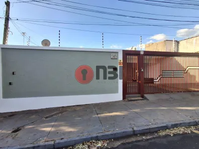 Casa com 4 Quartos para alugar, 253m² no Vila Elmaz, São José do Rio Preto