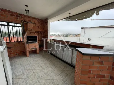 Casa com 3 Quartos à venda, 360m² no Santa Terezinha, Belo Horizonte