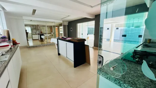 Casa de Condomínio com 4 Quartos à venda, 380m² no Residencial Granville, Goiânia