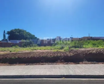 Lote/Terreno à venda, 300m² no Parque Industrial, São Carlos