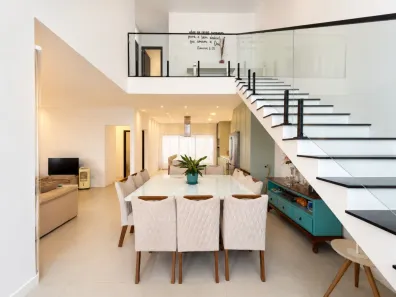 Casa com 4 Quartos à venda, 230m² no Morada de Laranjeiras, Serra