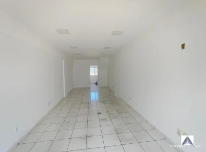 Ponto Comercial para alugar, 40m² no Industrial, Contagem