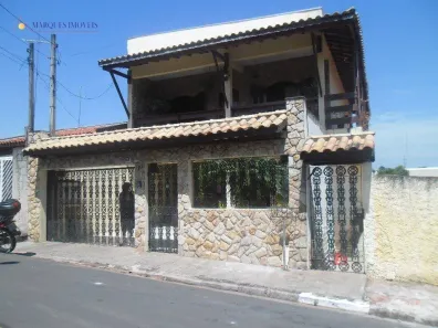 Casa com 3 Quartos para alugar, 240m² no Vila Pasti, Louveira