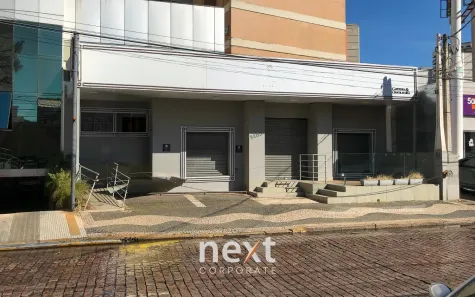 Imóvel Comercial com 2 Quartos para alugar, 189m² no Cambuí, Campinas