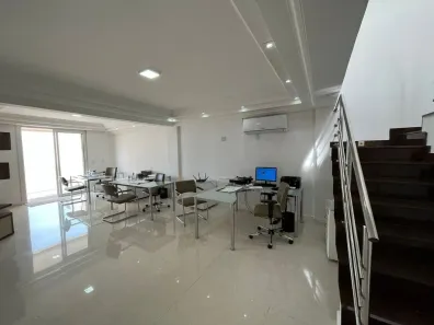 Apartamento com 4 Quartos à venda, 315m² no Praia Campista, Macaé