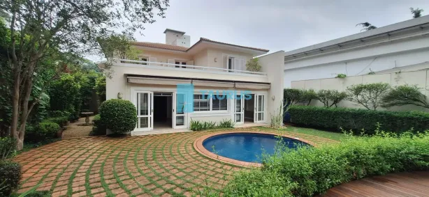 Casa com 5 Quartos à venda, 485m² no Jardim Everest, São Paulo