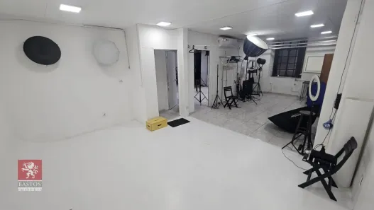 Sala Comercial com 4 Quartos para venda ou aluguel, 186m² no Centro, São Paulo