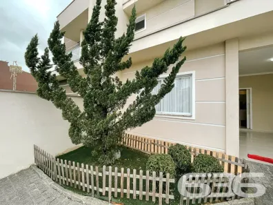 Sobrado com 3 Quartos à venda, 124m² no Vila Nova, Joinville