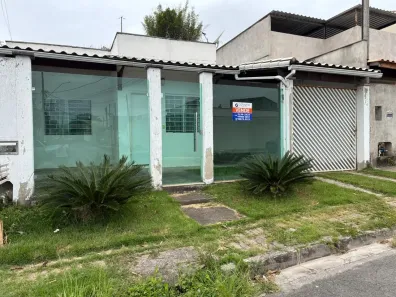 Casa com 2 Quartos à venda, 88m² no Três Poços, Volta Redonda