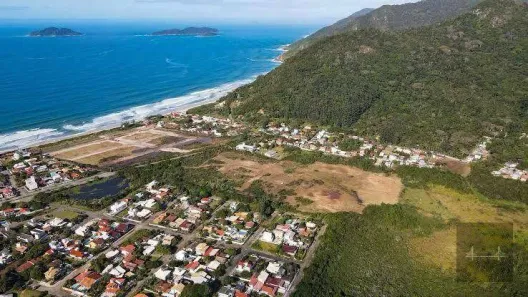 Lote/Terreno à venda, 379m² no Pântano do Sul, Florianópolis