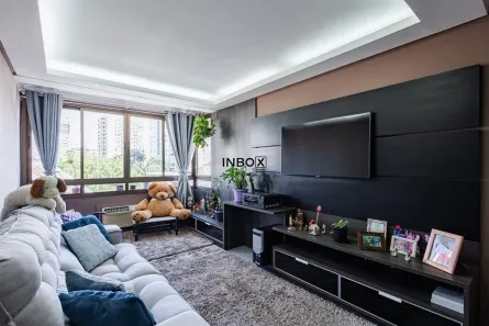 Apartamento com 2 Quartos à venda, 73m² no Passo da Areia, Porto Alegre