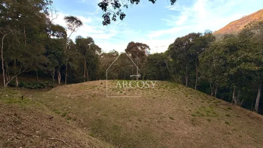 Lote/Terreno à venda, 4260m² no Araras, Petrópolis
