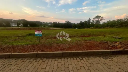 Lote/Terreno à venda, 329m² no João Alves, Santa Cruz do Sul