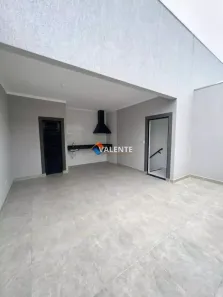 Sobrado com 2 Quartos à venda, 109m² no Aviação, Praia Grande