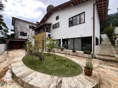 Casa com 3 Quartos à venda, 180m² no Carlos Guinle, Teresópolis