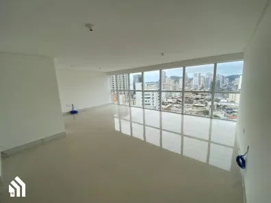 Sala Comercial para alugar, 50m² no Centro, Itajaí