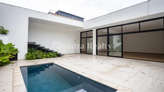 Casa com 3 Quartos para alugar, 421m² no Morumbi, São Paulo