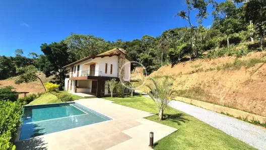 Casa com 5 Quartos à venda, 500m² no Pedro do Rio, Petrópolis