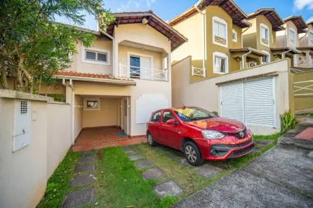 Casa de Condomínio com 3 Quartos à venda, 126m² no Jardim Marilu, Carapicuíba