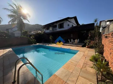 Casa com 4 Quartos à venda, 321m² no Itaipu, Niterói