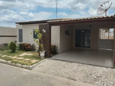 Casa de Condomínio com 3 Quartos à venda, 200m² no Jardim Vitória, Juazeiro