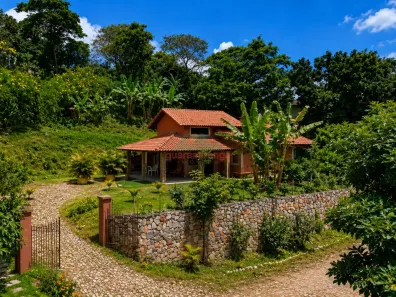 Casa com 3 Quartos à venda, 133m² no Zona Rural, Guaramiranga