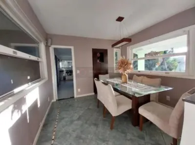 Casa de Condomínio com 6 Quartos à venda, 10m² no Badu, Niterói