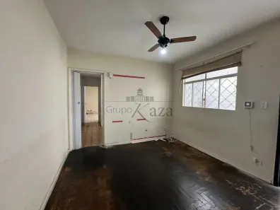 Casa com 2 Quartos à venda, 108m² no Jardim Califórnia, Jacareí