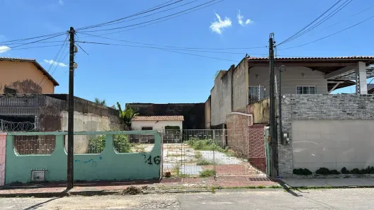 Lote/Terreno à venda, 363m² no Amadeu Furtado, Fortaleza