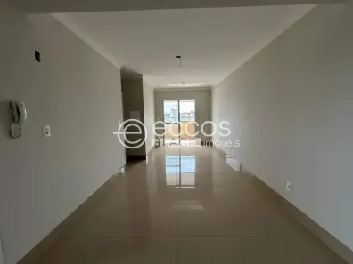 Apartamento com 2 Quartos à venda, 63m² no Santa Mônica, Uberlândia
