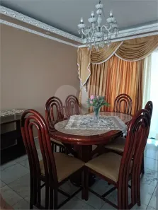 Sobrado com 5 Quartos à venda, 337m² no Jardim Vivan, São Paulo