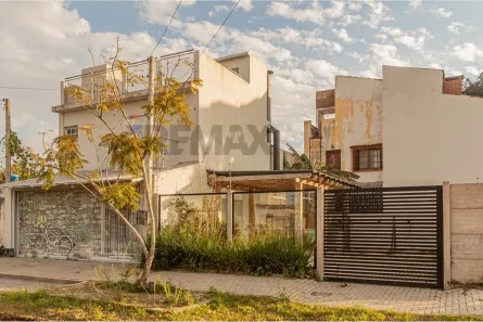 Casa com 2 Quartos à venda, 120m² no Laranjal, Pelotas