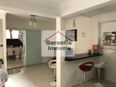 Sobrado com 3 Quartos à venda, 194m² no Jardim D'Abril, Osasco