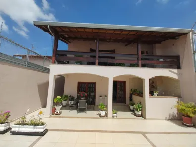 Casa com 3 Quartos à venda, 269m² no Jardim Ouro Verde, Limeira